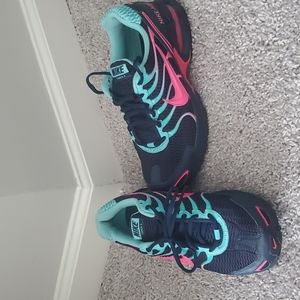 Womens nike torch like new